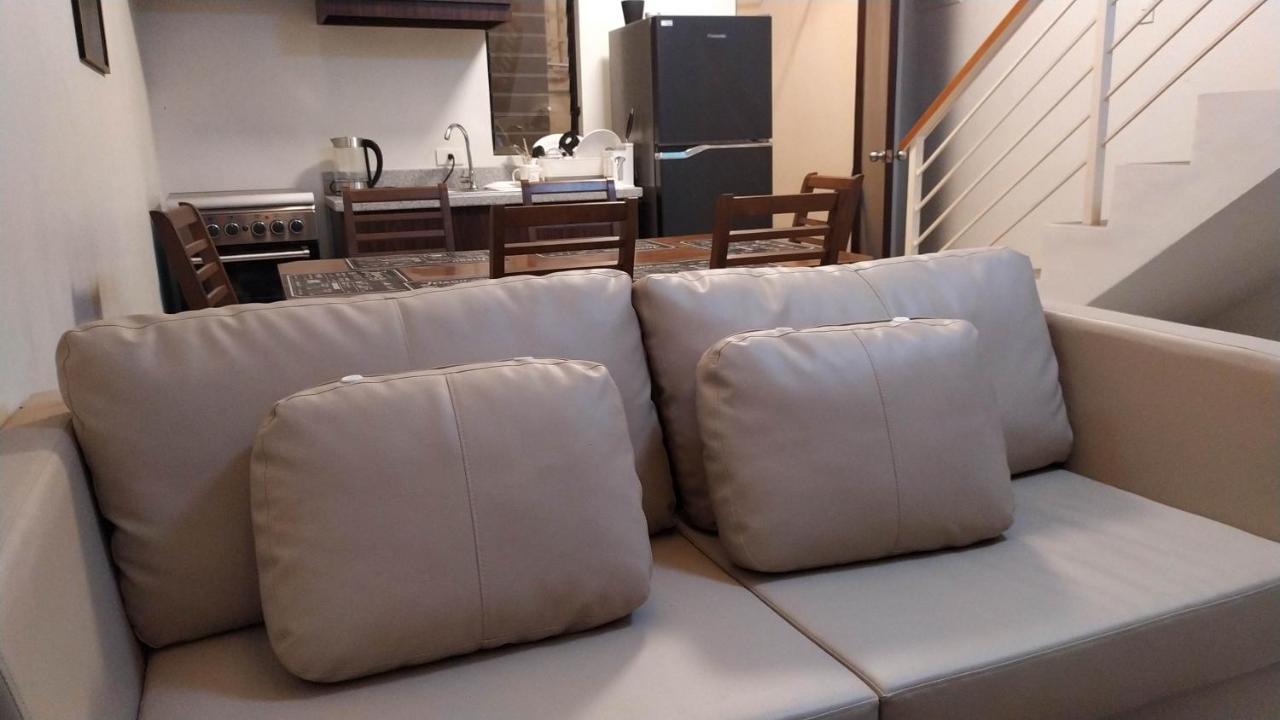 Mactan Airport Guesthouse 막탄 외부 사진
